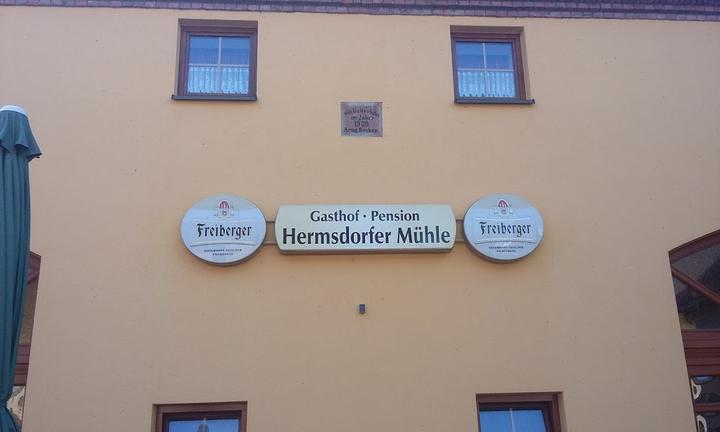 Zur Hermsdorfer Mühle